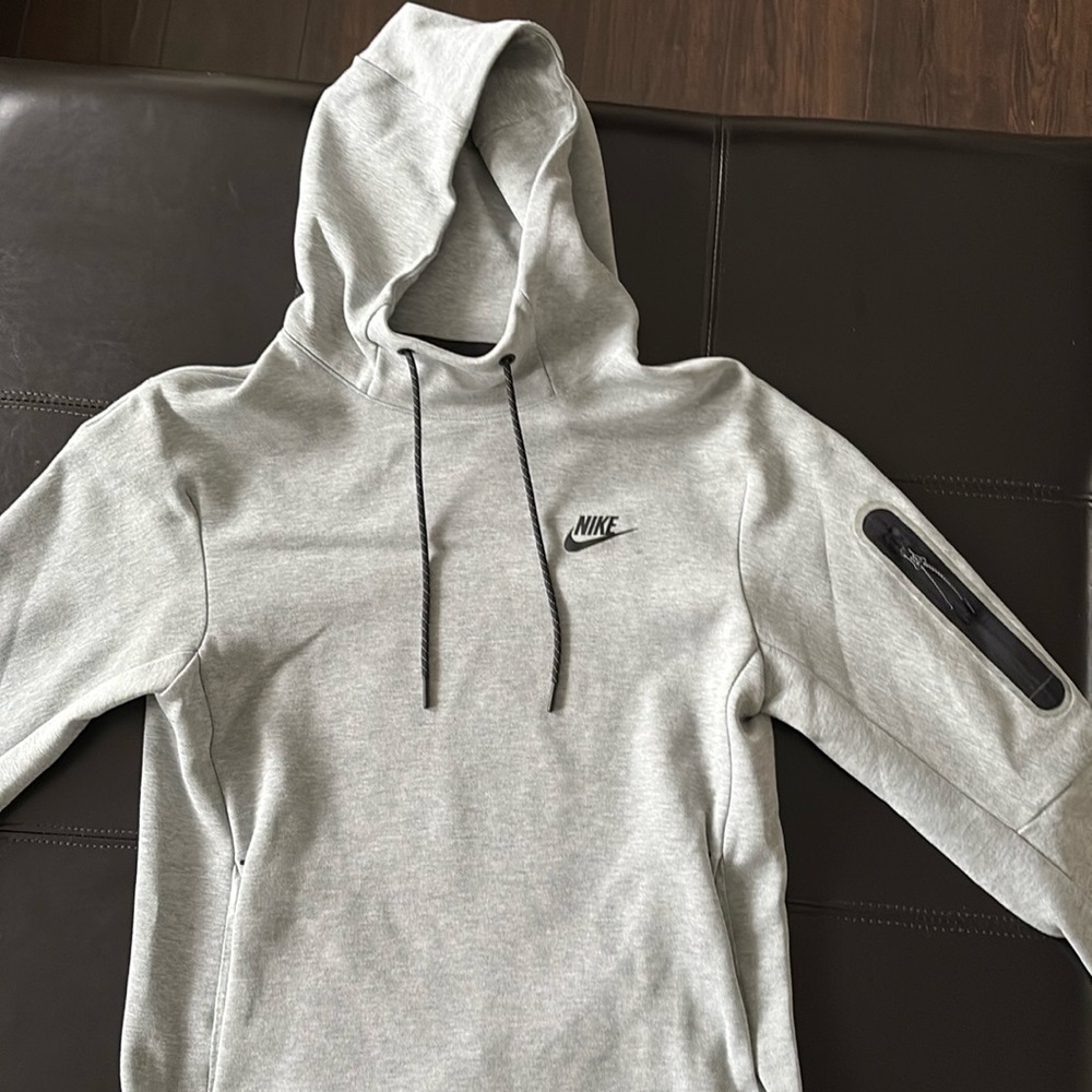 Mens Nike tech hoodie